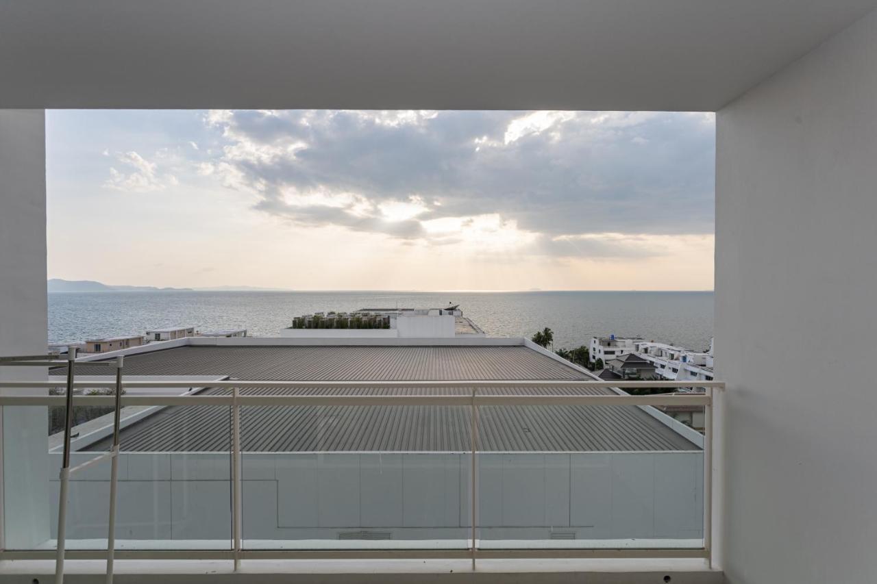 Veranda Residence By Goldstar Group Pattaya Exterior photo